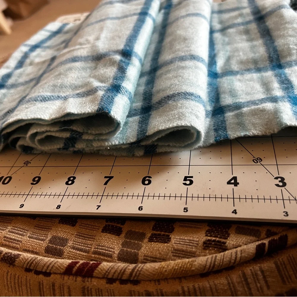 60x9” 100% Cashmere Charter Club Blue and White Checkered Throw